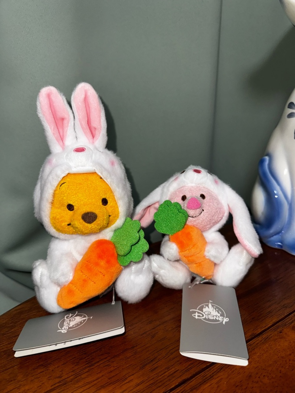 2023 Japan Disney Store Exclusive Winnie the Pooh & Piglet Bunny Rabbit Costumes